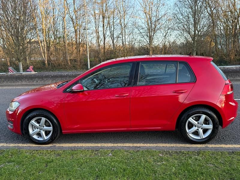 Second-hand VW Golf VIII S 2026 Roșu Hatchback