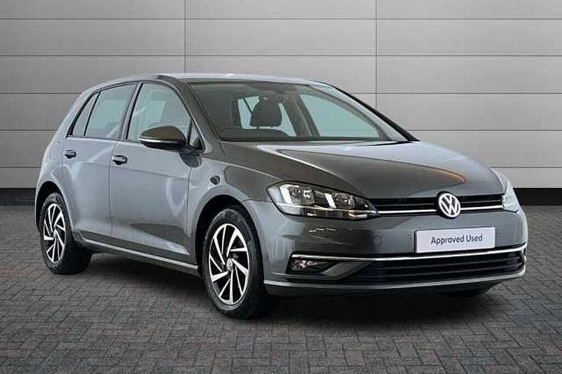 Indium grey Used 2019 VW Golf VII Match Hatchback | £15,290 (Fair price) - Image 1/4