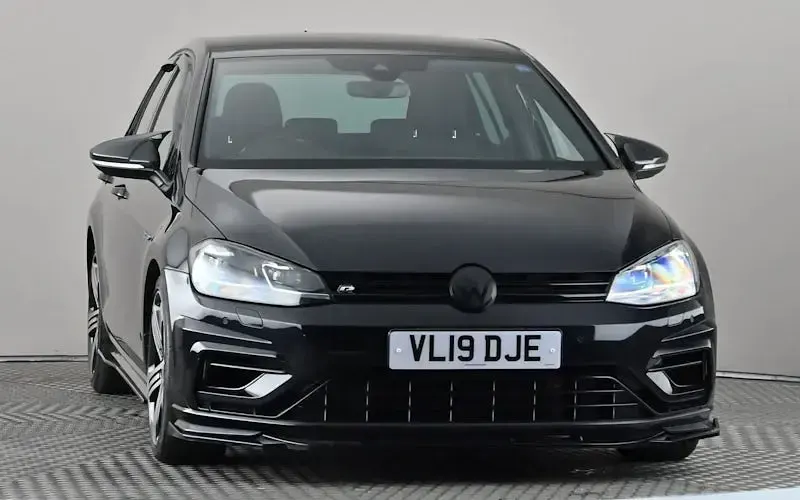 Used VW Golf VII R 300 HP (220 kW) 2020 Hatchback