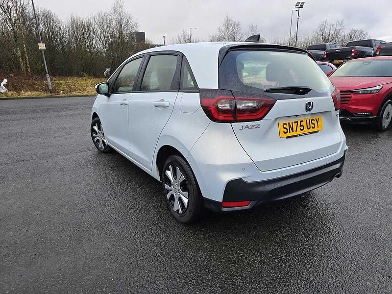 New Honda Jazz Elegance 122 HP (89 kW) 2025 Premium sunlight white Hatchback