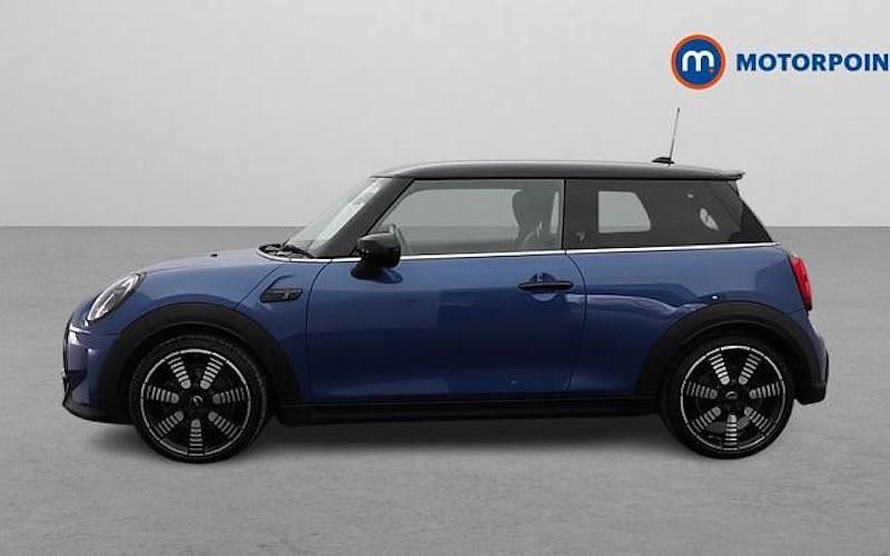 Used Mini Cooper S Exclusive 178 HP (130 kW) 2022 Blue Hatchback