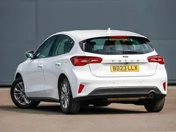 Usado Ford Focus Titanium 125 HP (91 kW) 2023 Branco Citadino