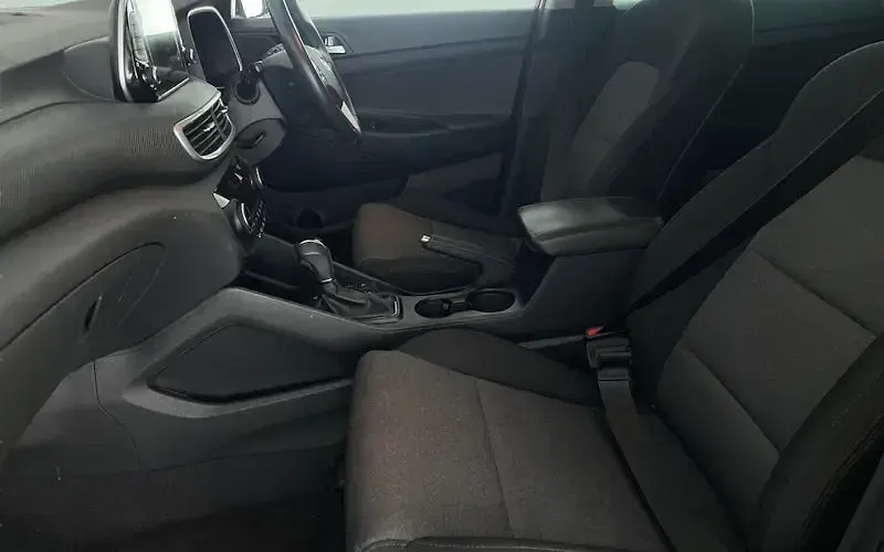 Gebraucht Hyundai Tucson SE 177 PS (130 kW) 2019 Rot SUV