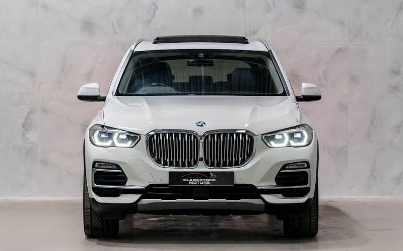 Używany BMW X5 xLine 340 KM (250 kW) 2021 Biały SUV