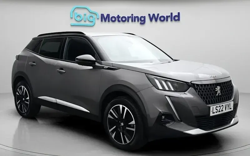 Used Peugeot 2008 Premium 131 HP (96 kW) 2022 SUV