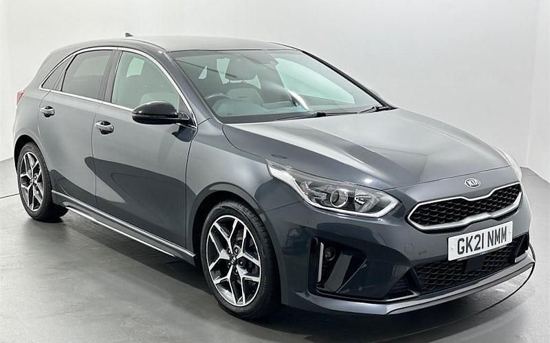 Used 2024 Kia Ceed GT-Line Hatchback | £9,814 (Super price) - Image 1/3