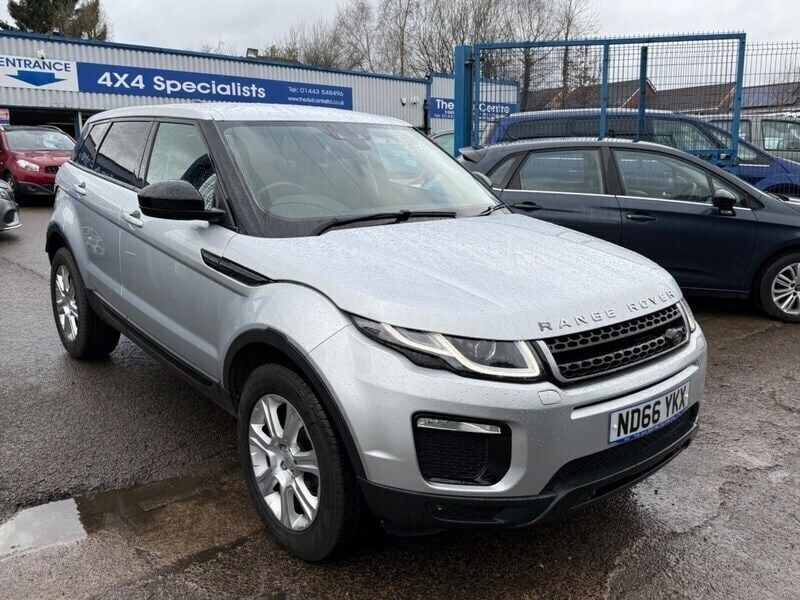 Silver Used 2017 Land Rover Range Rover evoque SE Estate | £7,500 (Good price) - Image 1/4