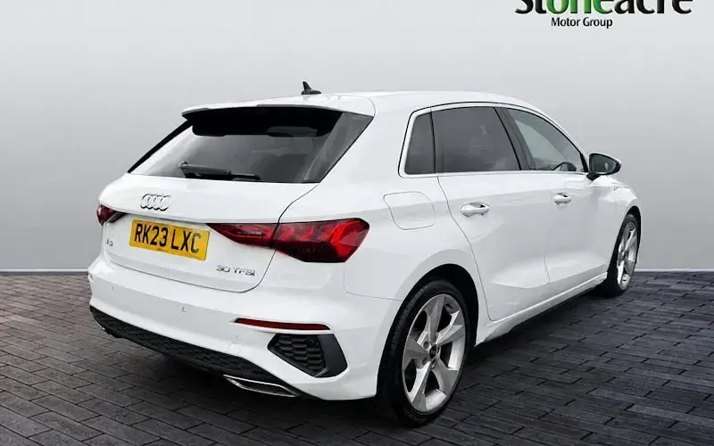 Used Audi A3 Sportback S-Line 110 HP (80 kW) 2024 White Hatchback