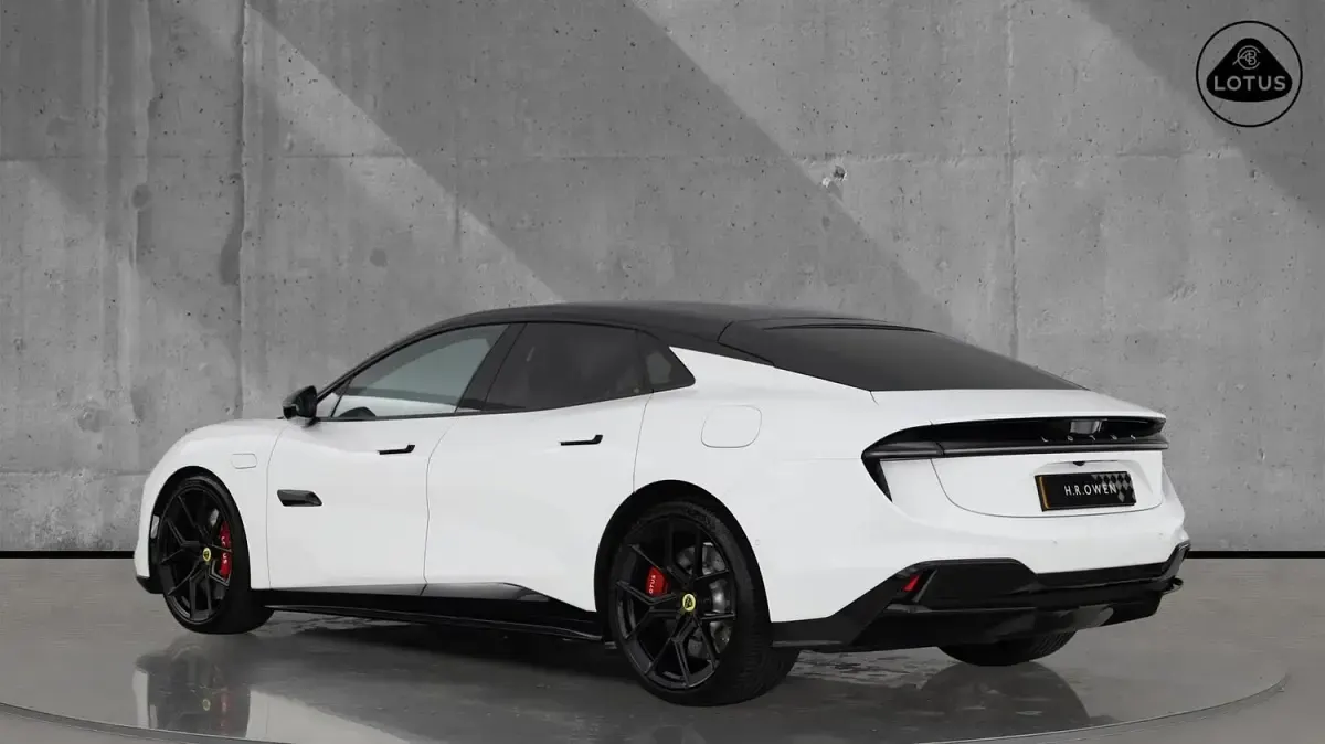 Used Lotus Emeya 450 kW (612 HP) 2025 White Hatchback
