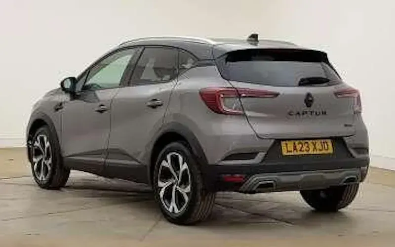 Used Renault Captur Engineered 143 HP (105 kW) 2024 SUV
