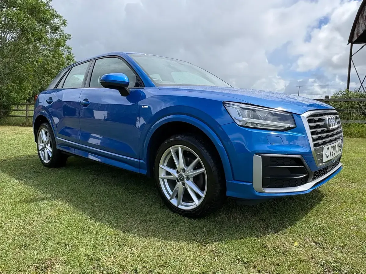 Used Audi Q2 S-Line 150 HP (110 kW) 2020 Blue SUV