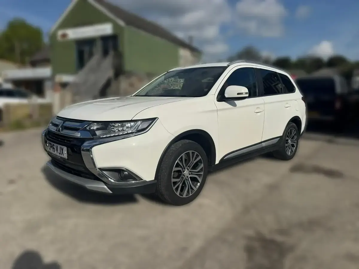 Usado Mitsubishi Outlander 2016 Branco SUV