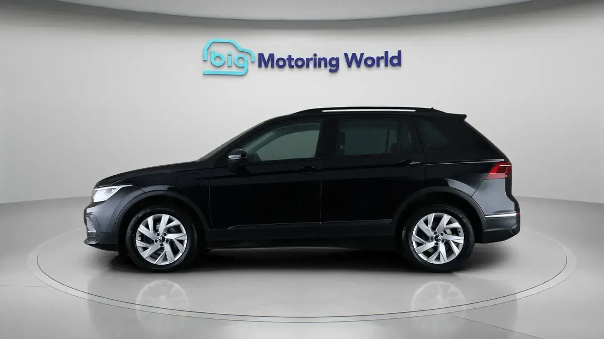 Used VW Tiguan S 242 HP (177 kW) 2022 SUV