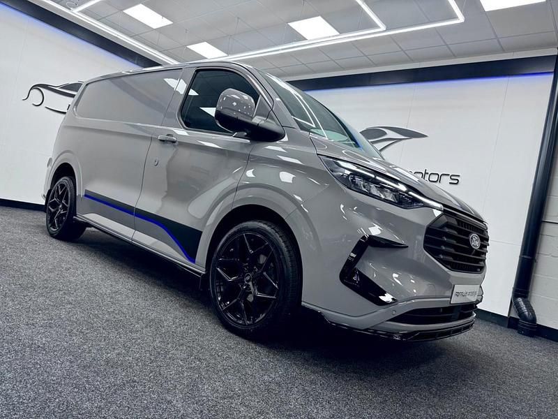 Used Ford Transit Custom Limited 136 HP (100 kW) 2024 Grey Van