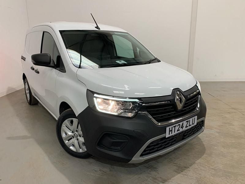 Used Renault Kangoo 95 HP (69 kW) 2024 White MPV