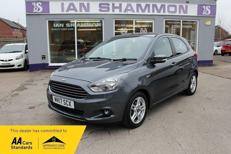 Used Ford Ka Plus Zetec 85 HP (62 kW) 2017 Grey Hatchback