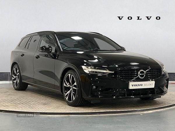 Black Used 2022 Volvo V60 R-Design Estate | £29,990 (Expensive) - Image 1/3