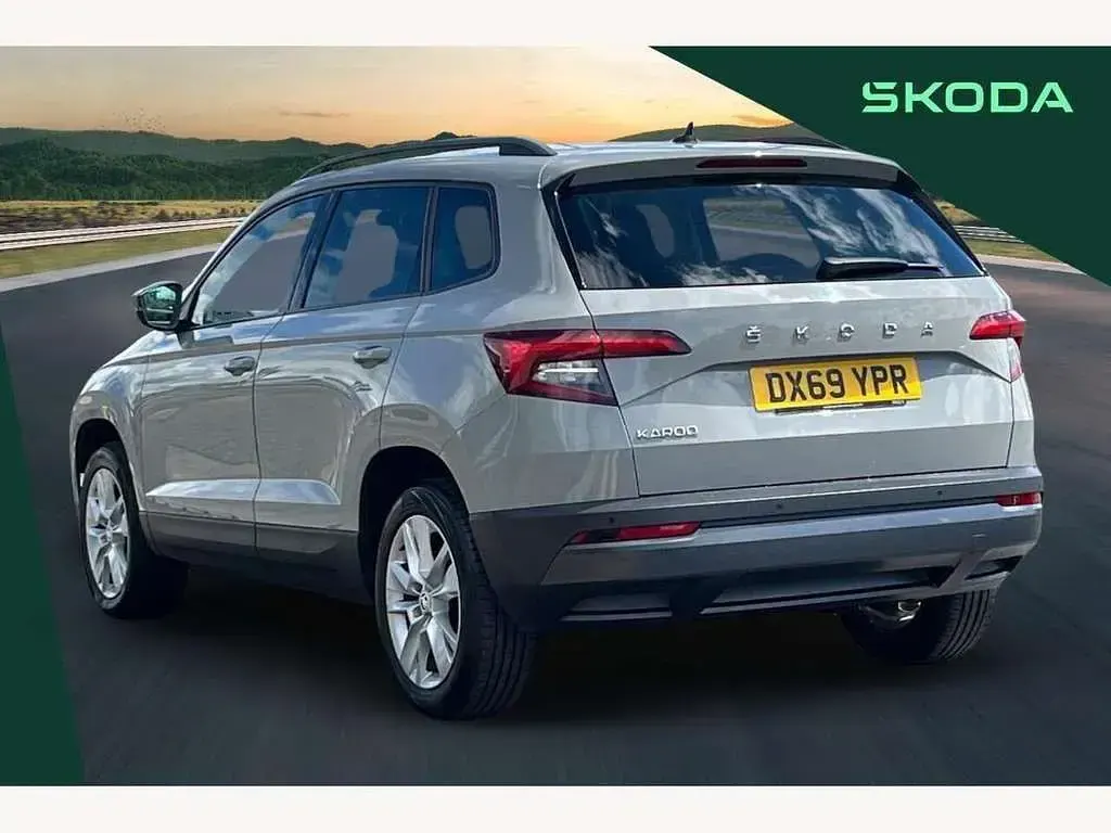 Used Skoda Karoq SE Technology 150 HP (110 kW) 2019 Grey SUV