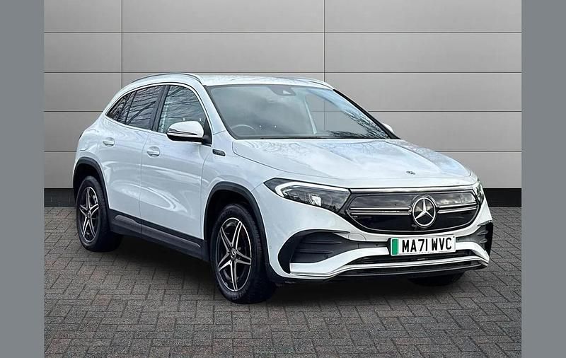 Used Mercedes EQA250 AMG line 139 kW (190 HP) 2021 White SUV