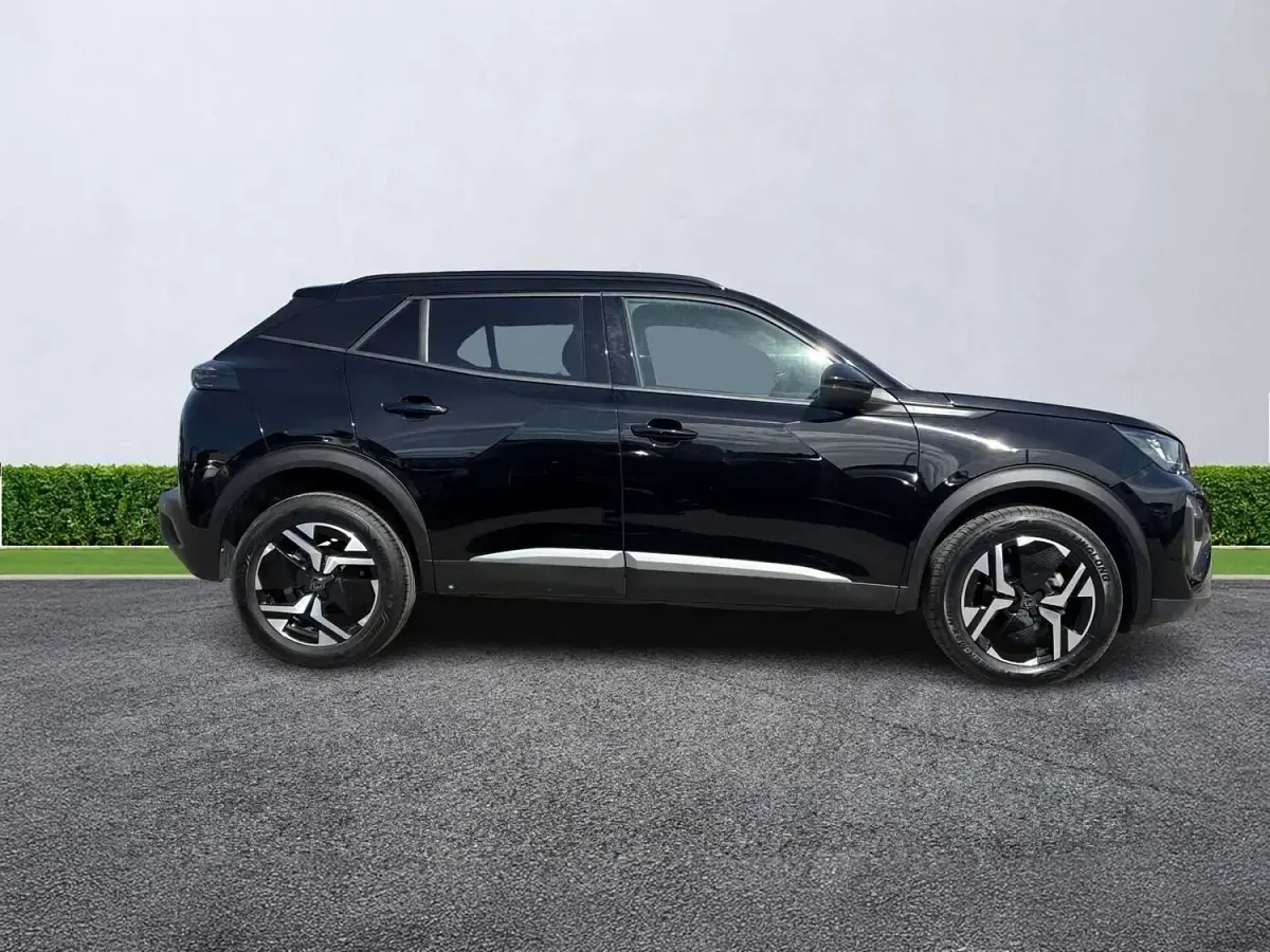 Used Peugeot 2008 Allure 130 HP (95 kW) 2025 Black SUV