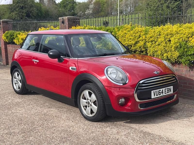 Used Mini One D Hatch 95 HP (69 kW) 2014 Red Hatchback