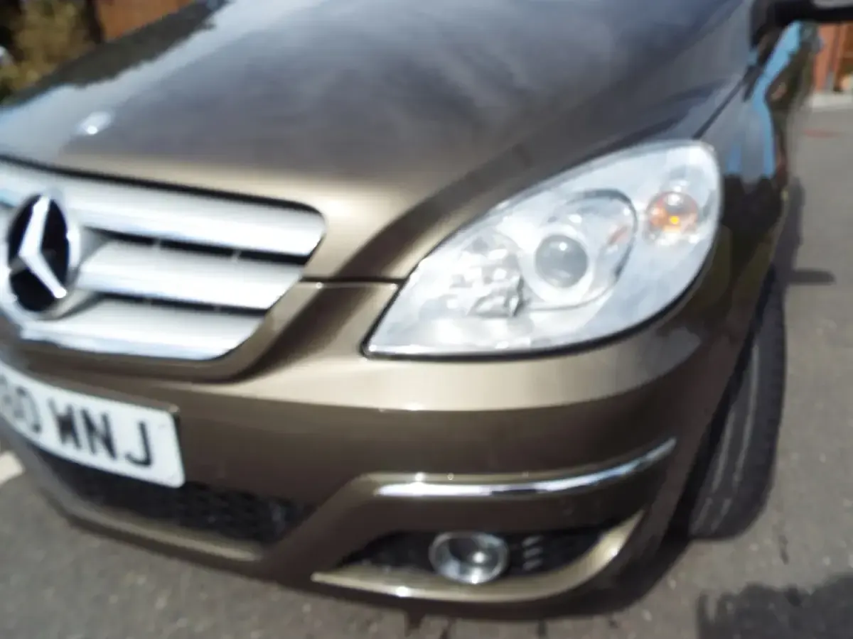 Used Mercedes B180 SE 2010 Brown MPV