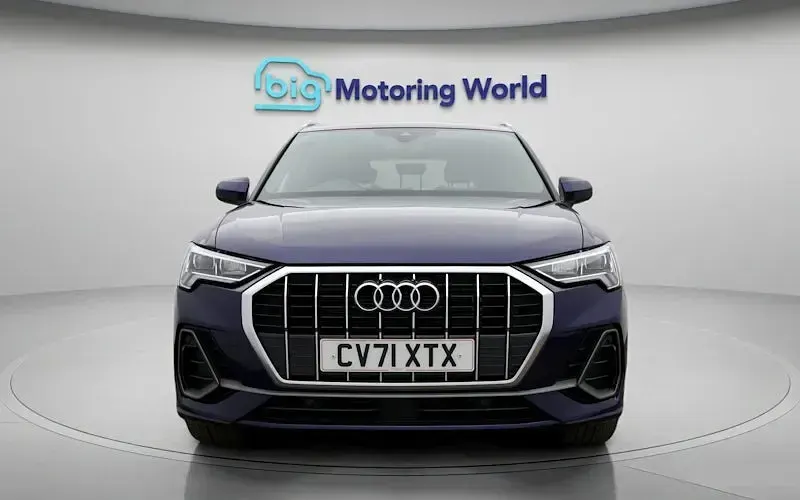 Begagnad Audi Q3 S-Line 150 HK (110 kW) 2023 SUV