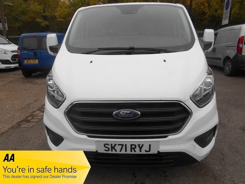White Used 2021 Ford Transit Custom Limited | £12,499 (Good price) - Image 1/4