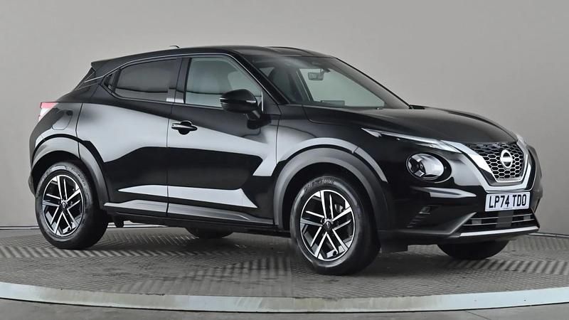 Used Nissan Juke N-Connecta 114 HP (83 kW) 2025 Black SUV