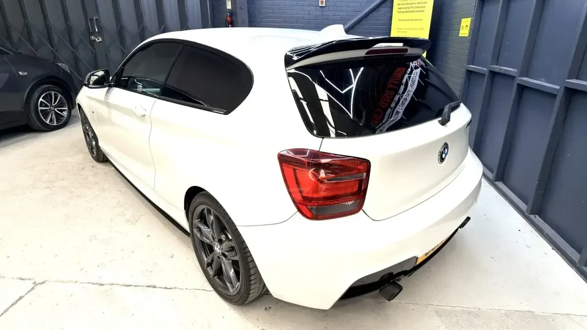 Usado BMW M135 M Performance 2014 Blanco Utilitario
