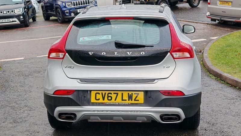 Used Volvo V40 Plus 2017 Silver Hatchback