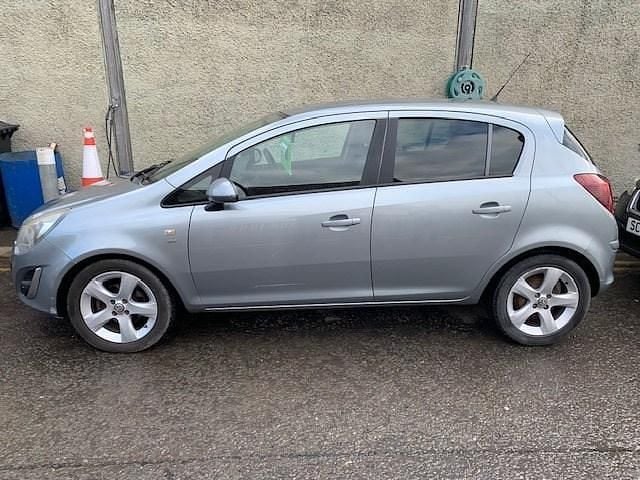 Begagnad Vauxhall Corsa 2012 Silver Halvkombi