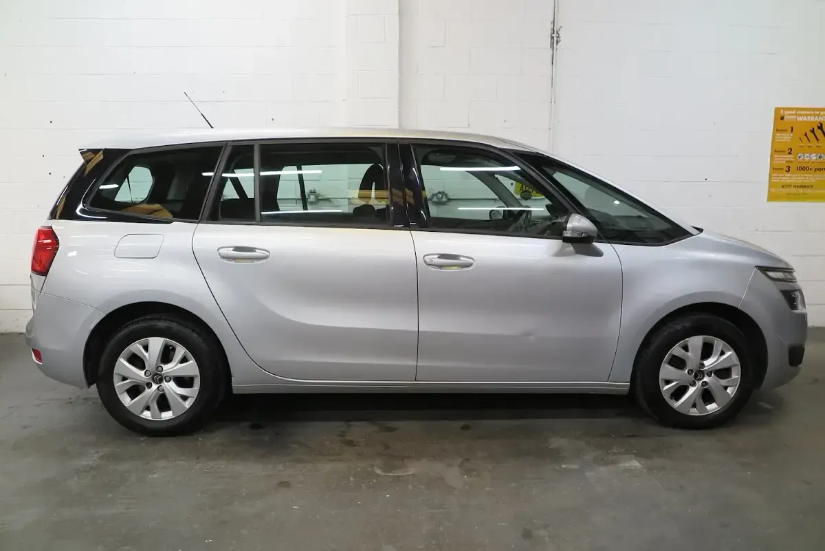 Used Citroën Grand C4 Picasso VTR Sport 115 HP (84 kW) 2014 Silver MPV