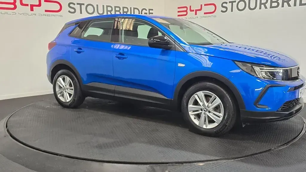 Used Vauxhall Grandland X Design Edition 2023 Blue SUV