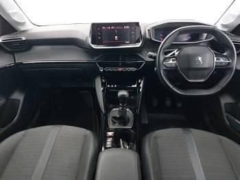 Used Peugeot 208 Allure 100 HP (73 kW) 2020 Red Hatchback