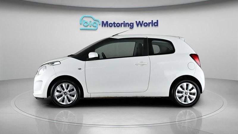 Used Citroën C1 Feel 72 HP (52 kW) 2020 White Hatchback
