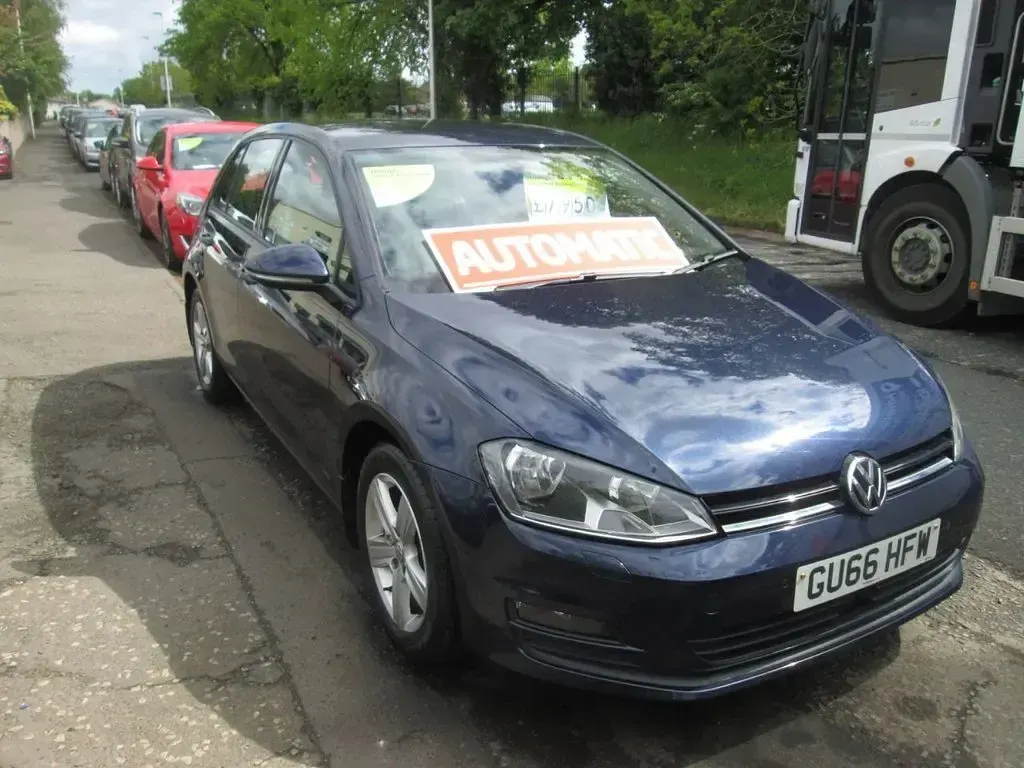 Used VW Golf VII Edition 110 HP (80 kW) 2016 Blue Hatchback