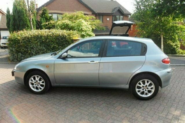 Used Alfa Romeo 147 120 HP (88 kW) 2002 Hatchback