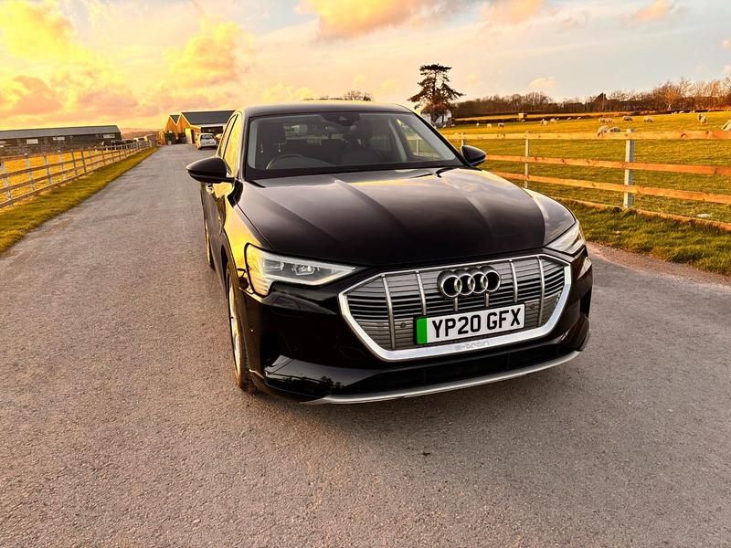 Used Audi e-tron 230 kW (313 HP) 2020 Black SUV