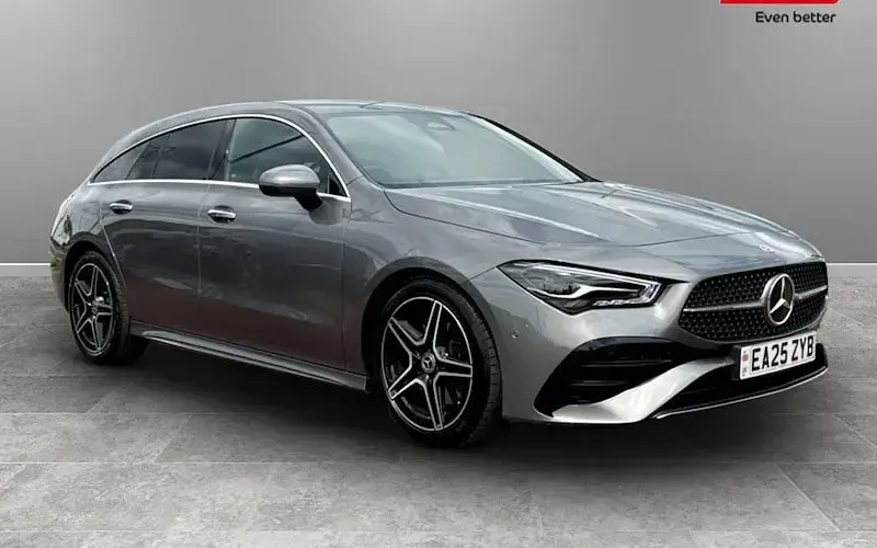 Used Mercedes CLA200 Executive 163 HP (119 kW) 2025 Estate