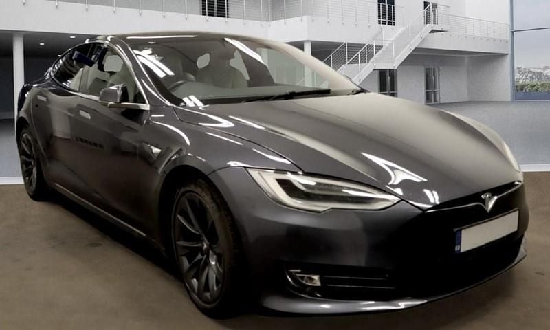 Grey Used 2020 Tesla Model S Long Range Sedan | £23,250 (Fair price) - Image 1/4