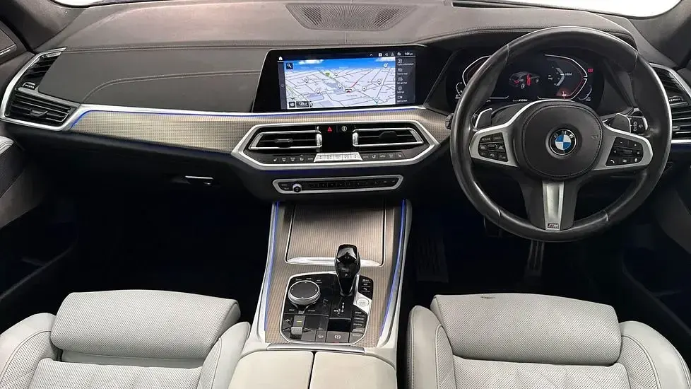 Used BMW X5 M Sport 335 HP (246 kW) 2022 Blue SUV