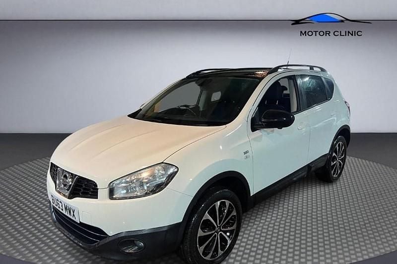 White Used 2014 Nissan Qashqai 360º SUV | £3,295 (Super price) - Image 1/1