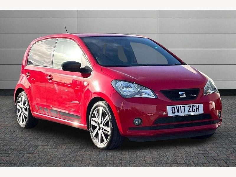 Tornado red Used 2017 Seat Mii FR-Line Hatchback | £7,290 (Fair price) - Image 1/3