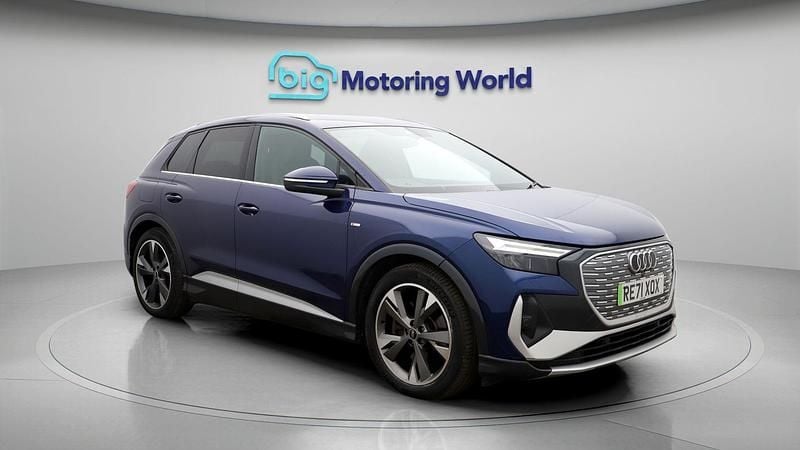 Used Audi Q4 e-tron S-Line 150 kW (204 HP) 2021 Blue SUV
