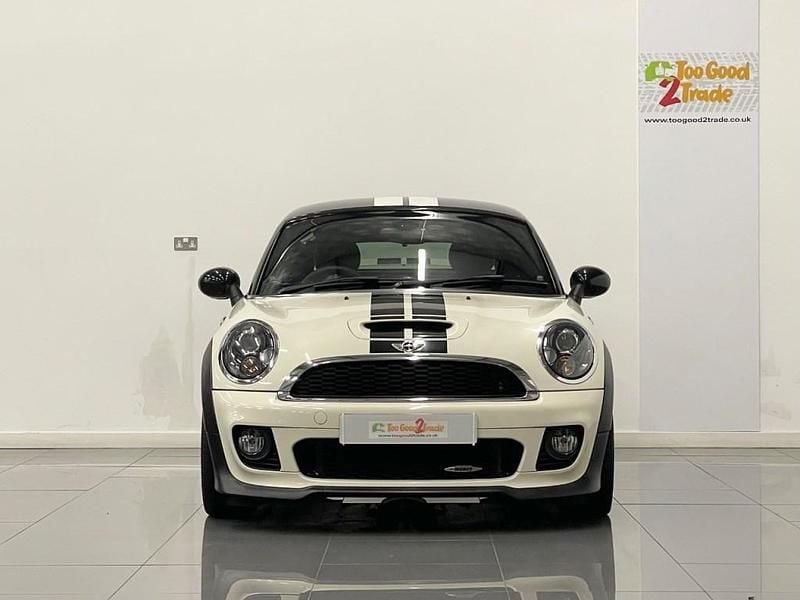 Used Mini John Cooper Works Coupé 211 HP (155 kW) 2012 White Coupe