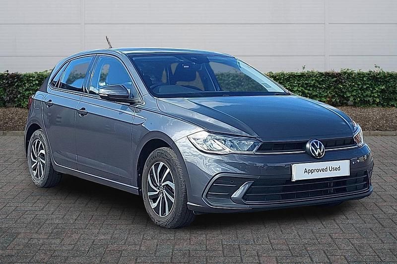 Used VW Polo Life 95 HP (69 kW) 2023 Grey Hatchback