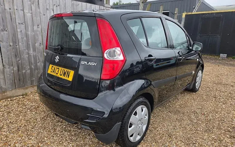 Used Suzuki Splash SZ3 68 HP (50 kW) 2013 Hatchback