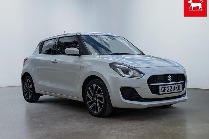 White Used 2022 Suzuki Swift SZ-L Hatchback | £11,450 (Fair price) - Image 1/1
