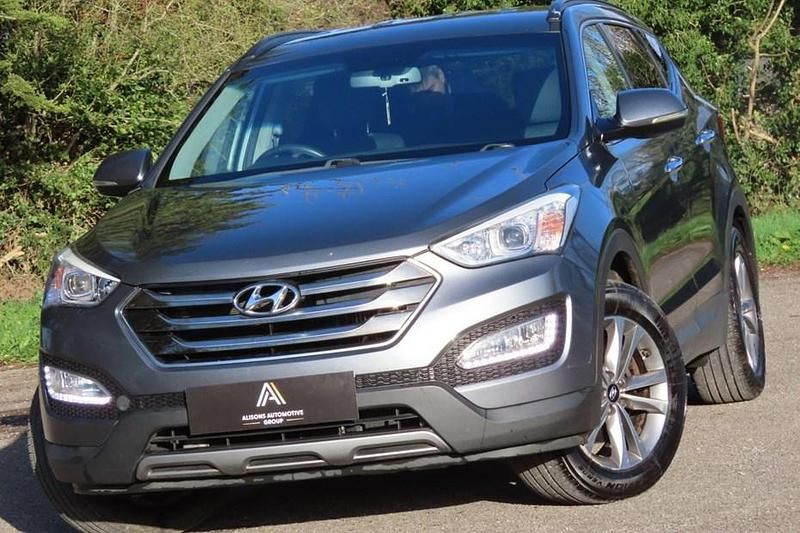 Used Hyundai Santa Fe Premium 194 HP (142 kW) 2016 Silver SUV